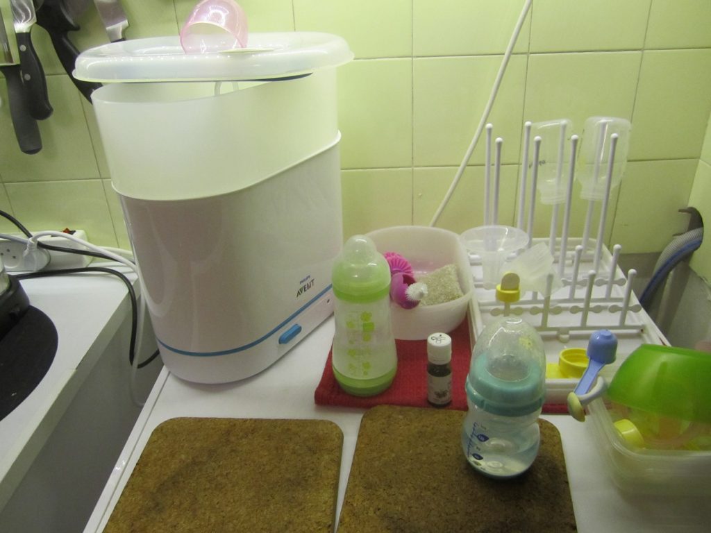 babies bottle electric sterilizer 