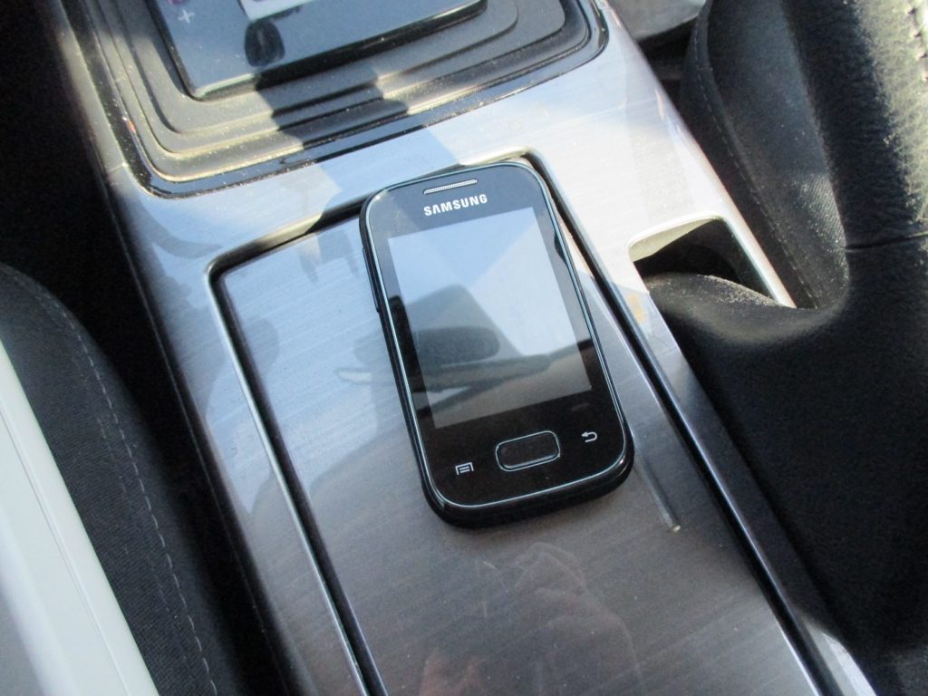 SmartPhone located low in the car