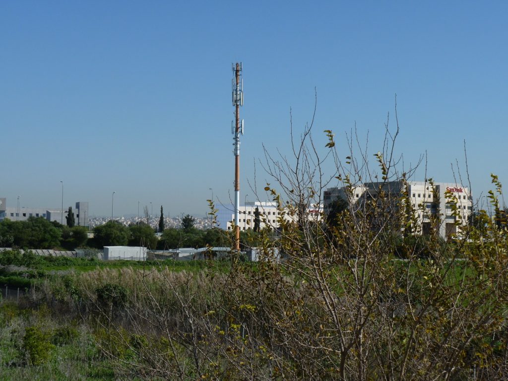 Antenna in the field